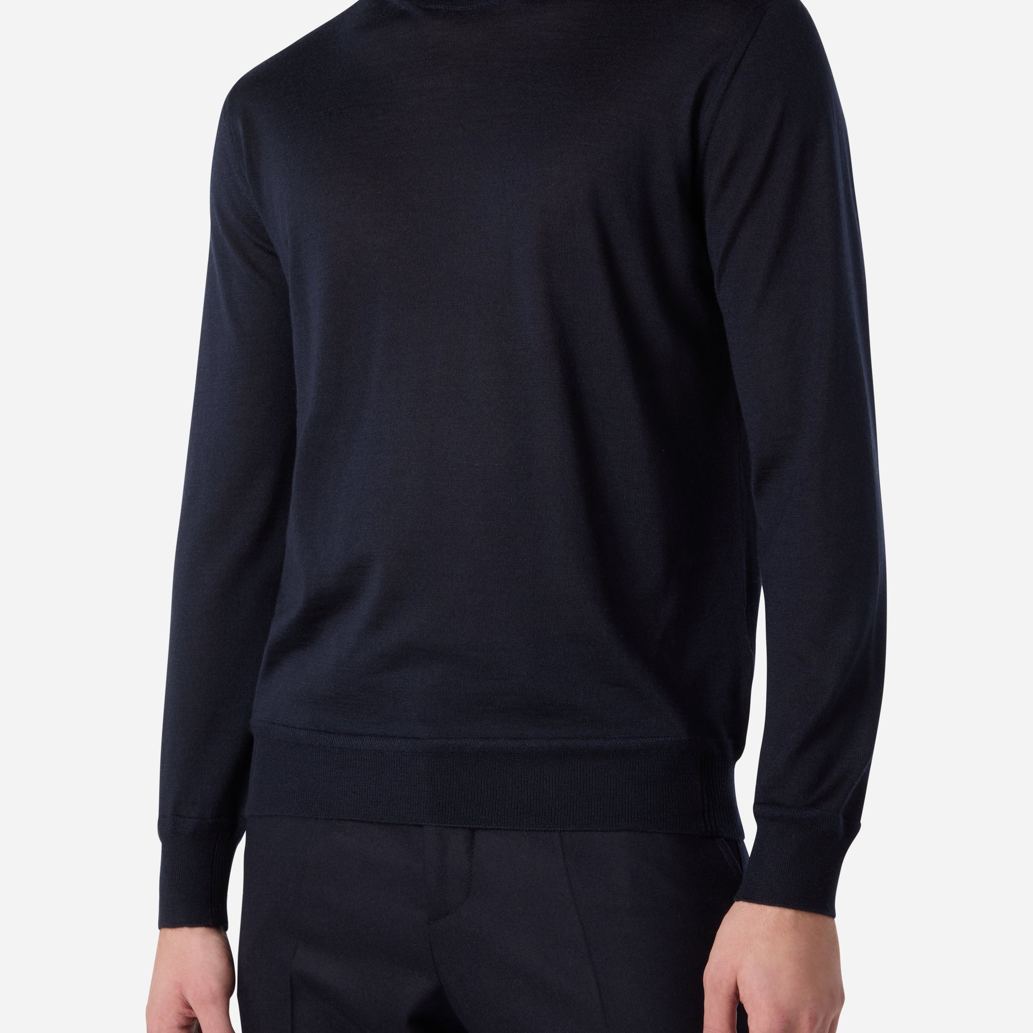 CASHMERE AND SILK TURTLENECK