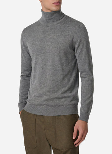 VIRGIN WOOL TURTLENECK