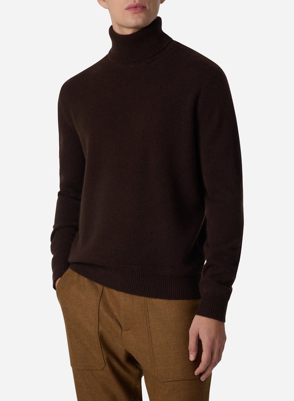 CASHMERE TURTLENECK