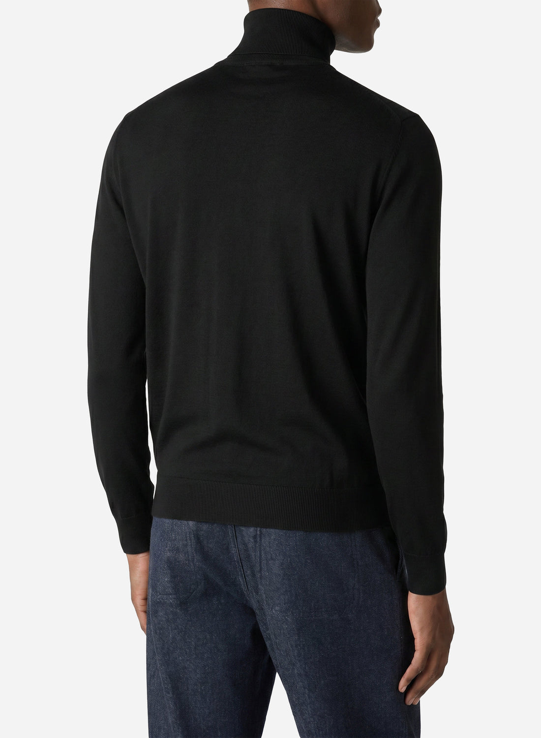 CASHMERE AND SILK TURTLENECK